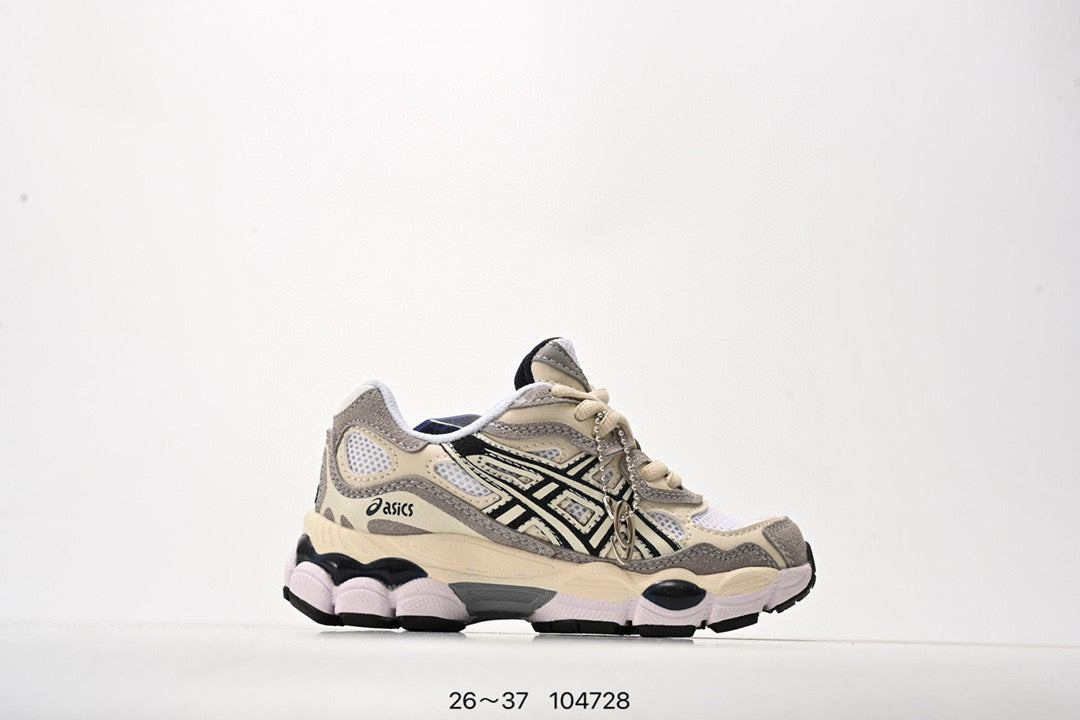 Cream Asics