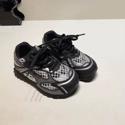Black Mini Tega’s