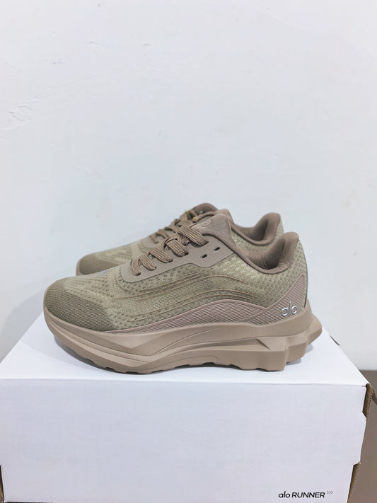 Gravel Alo Runners
