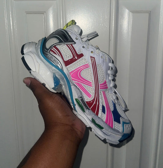 Pink White Balenci’s