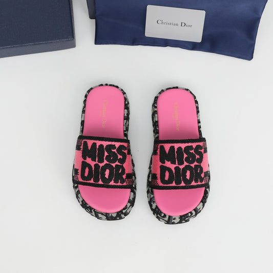 Pink YoYo Slides {RTS}