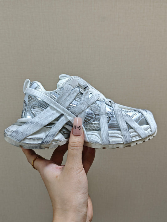 Silver Distressed Bali’s